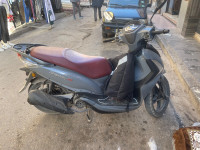 motos-et-scooters-sym-st-2022-hassi-bounif-oran-algerie