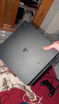 أجهزة-ألعاب-الفيديو-playstation-4-slim-1-to-تيزي-وزو-الجزائر