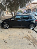 voitures-renault-clio-4-2022-gt-line-oran-algerie