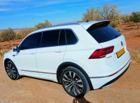 tout-terrain-suv-volkswagen-tiguan-2017-r-line-ain-el-hadid-tiaret-algerie