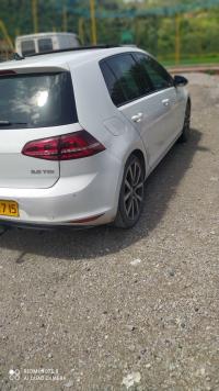 سيارات-volkswagen-golf-7-2017-carat-تيزي-وزو-الجزائر