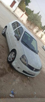 voitures-renault-clio-campus-2012-bye-ichmoul-batna-algerie