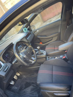 voitures-renault-clio-5-2023-rs-line-mostaganem-algerie