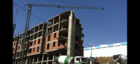 construction-travaux-grue-a-tour-tizi-ouzou-algerie