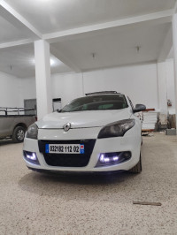 voitures-renault-megane-3-2012-boukadir-chlef-algerie