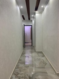 شقة-بيع-3-غرف-وهران-بئر-الجير-الجزائر
