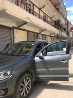 voitures-volkswagen-tiguan-2014-style-ait-smail-bejaia-algerie