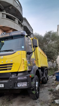 camion-iveco-380-2007-jijel-algerie