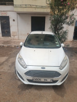 citadine-ford-fiesta-2014-titanium-oran-algerie