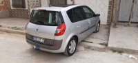 voitures-renault-scenic-2006-algerie