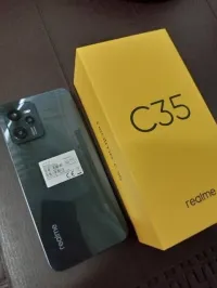 Realme C35
