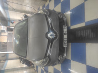 voitures-renault-clio-4-2014-dynamique-oran-algerie