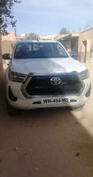 automobiles-toyota-hilux-4x4-2023-hassi-messaoud-ouargla-algerie