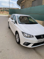 voitures-seat-ibiza-2018-style-chlef-algerie