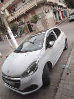 voitures-peugeot-208-2015-allure-facelift-baba-hassen-alger-algerie