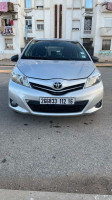 voitures-toyota-yaris-2012-bordj-el-bahri-alger-algerie