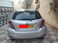 citadine-toyota-yaris-2012-chiffa-blida-algerie