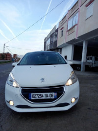 voitures-peugeot-208-2014-allure-beni-ouartilene-setif-algerie