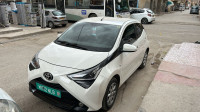 automobiles-toyota-aygo-2021-la-tout-option-batna-algerie