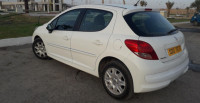 voitures-peugeot-207-2012-biskra-algerie