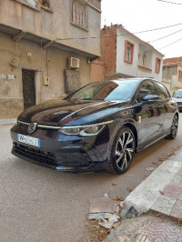 voitures-volkswagen-golf-8-2021-r-line-constantine-algerie