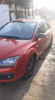 moyenne-berline-ford-focus-5-portes-2006-blida-algerie