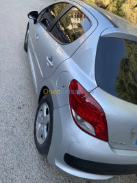 voitures-peugeot-207-2012-alger-centre-algerie