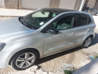 voitures-volkswagen-polo-2013-black-et-silver-el-khroub-constantine-algerie