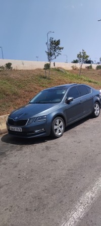 cars-skoda-octavia-2018-elegance-kouba-alger-algeria