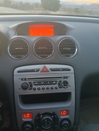 سيارات-peugeot-308-2012-المنصورة-برج-بوعريريج-الجزائر