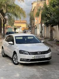 سيارات-volkswagen-passat-2013-الجزائر-وسط