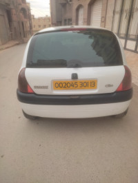 voitures-renault-clio-2-2001-maghnia-tlemcen-algerie