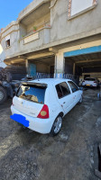 voitures-renault-clio-campus-2012-extreme-emir-abdelkader-jijel-algerie