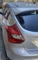 voitures-ford-focus-5-portes-2012-titanium-es-senia-oran-algerie