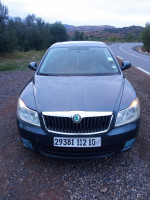 voitures-skoda-octavia-2012-bouira-algerie