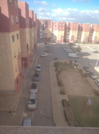شقة-بيع-4-غرف-برج-بوعريريج-رأس-الوادي-الجزائر