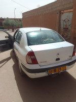 voitures-renault-clio-classique-2005-ain-oussara-djelfa-algerie