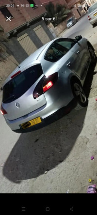 voitures-renault-megane-3-2010-batna-algerie