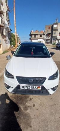 سيارات-seat-ibiza-2018-fr-عنابة-الجزائر