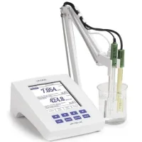Multiparamètre pH-/EC-/ISE qualité recherche