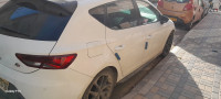 voitures-seat-leon-2013-fr-staoueli-alger-algerie