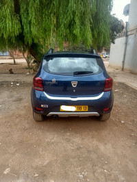 voitures-dacia-sandero-2018-stepway-privilege-oran-algerie