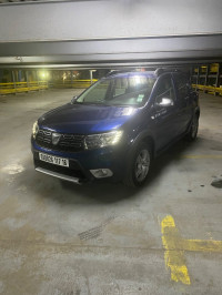 voitures-dacia-sandero-2017-stepway-restylee-alger-centre-algerie