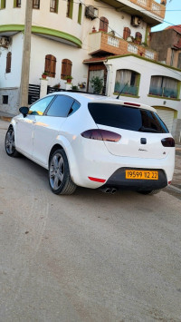 voitures-seat-leon-2012-sidi-bel-abbes-algerie