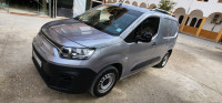 voitures-fiat-professional-doblo-2023-italien-ain-fakroun-oum-el-bouaghi-algerie