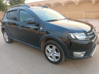 voitures-dacia-sandero-2014-stepway-saida-algerie