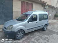 voitures-renault-kangoo-2005-zemmoura-relizane-algerie