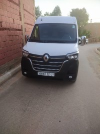 السيارات-النفعية-renault-master-2021-chassis-long-مستغانم-الجزائر