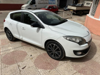 voitures-renault-megane-3-2012-play-zeralda-alger-algerie