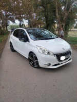 voitures-peugeot-208-2015-allure-ain-taya-alger-algerie